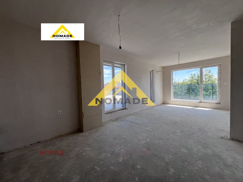 Продава  3-стаен град Пловдив , Остромила , 261 кв.м | 73186709