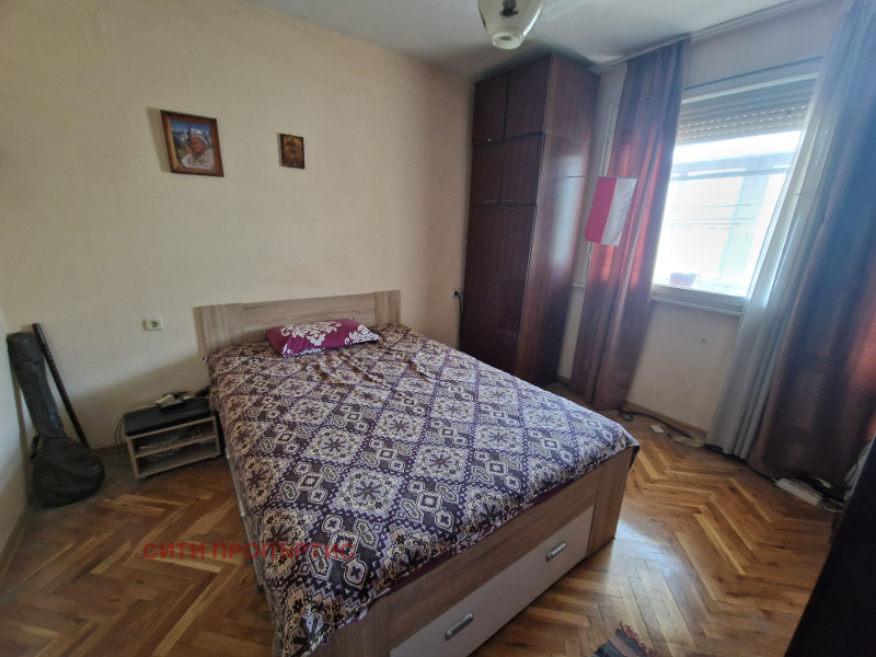 Продава  3-стаен град Благоевград , Запад , 89 кв.м | 75515455