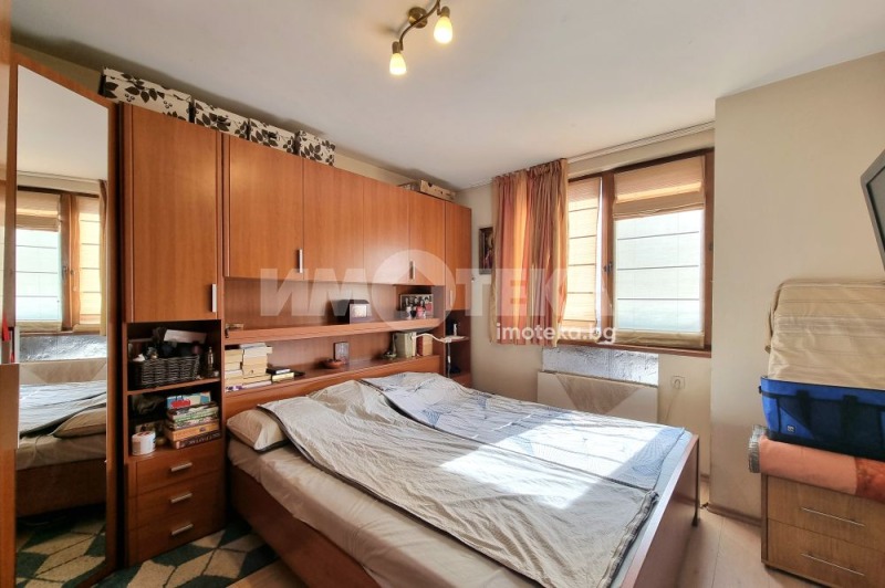 Eladó  2 hálószobás Sofia , Centar , 94 négyzetméter | 53889691 - kép [2]