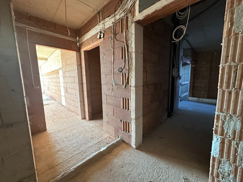 Продава  3-стаен град Варна , Бриз , 146 кв.м | 41515400 - изображение [9]