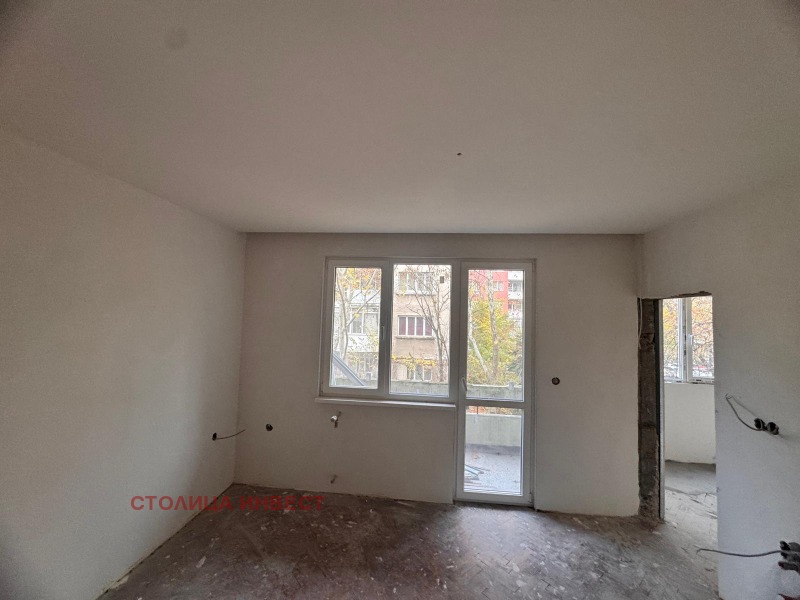 Продава 4-СТАЕН, гр. Русе, Алеи Възраждане, снимка 8 - Апартаменти - 48505122