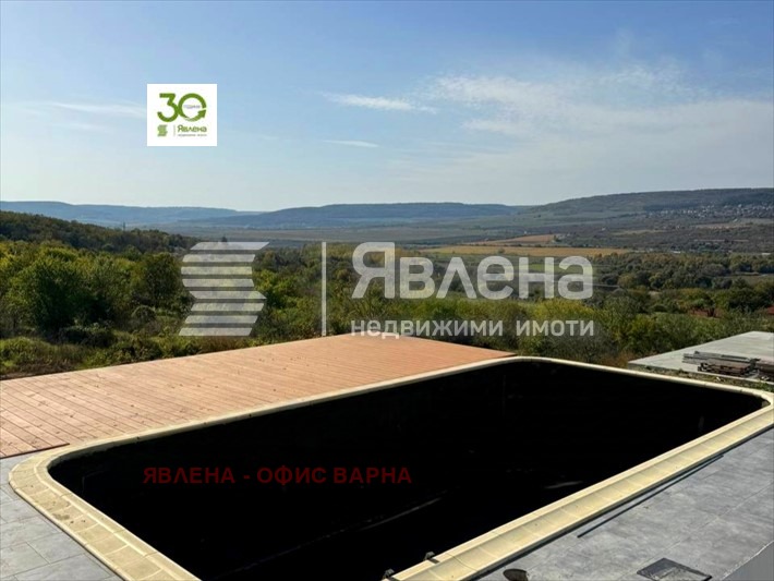 Продава КЪЩА, с. Оброчище, област Добрич, снимка 2 - Къщи - 48420514