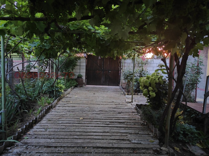 Продава КЪЩА, с. Мадара, област Шумен, снимка 3 - Къщи - 52785929