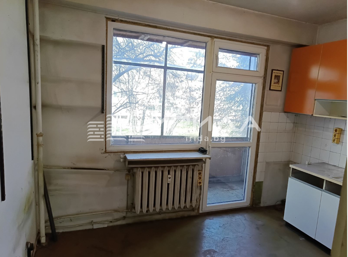 Продава 3-СТАЕН, гр. София, Банишора, снимка 4 - Апартаменти - 56073947