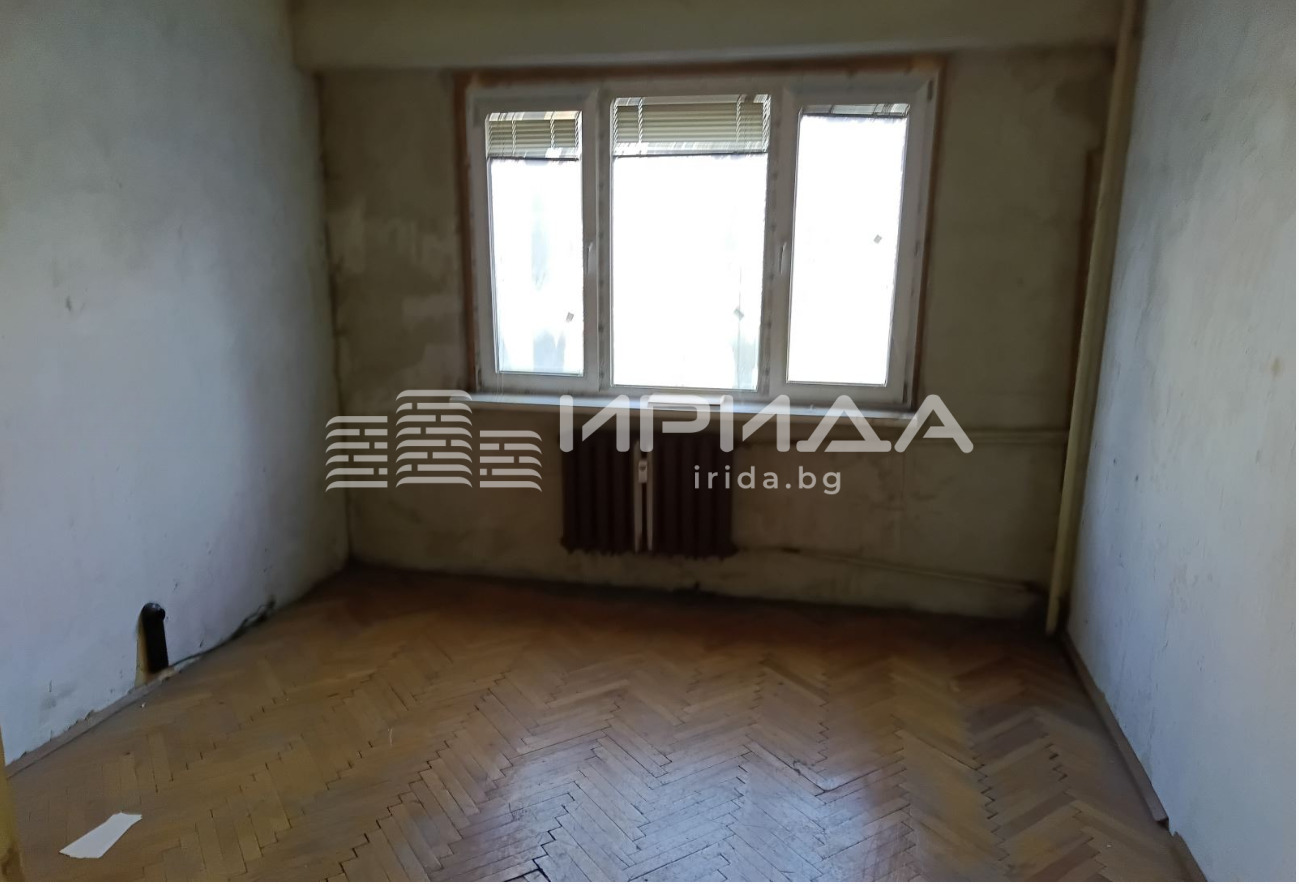Продава 3-СТАЕН, гр. София, Банишора, снимка 2 - Апартаменти - 56073947