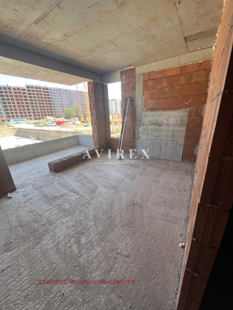 Til salg  1 soveværelse Plovdiv , Yuzhen , 63 kvm | 31706048 - billede [2]