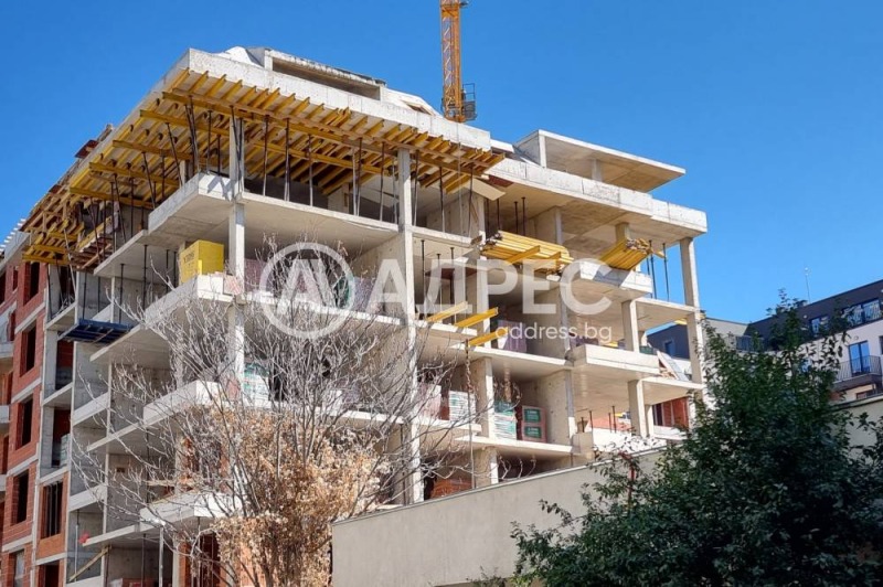 Продава 2-СТАЕН, град София, Дружба 1 • 130000 € / 254257.90 лв. • 41340864 1