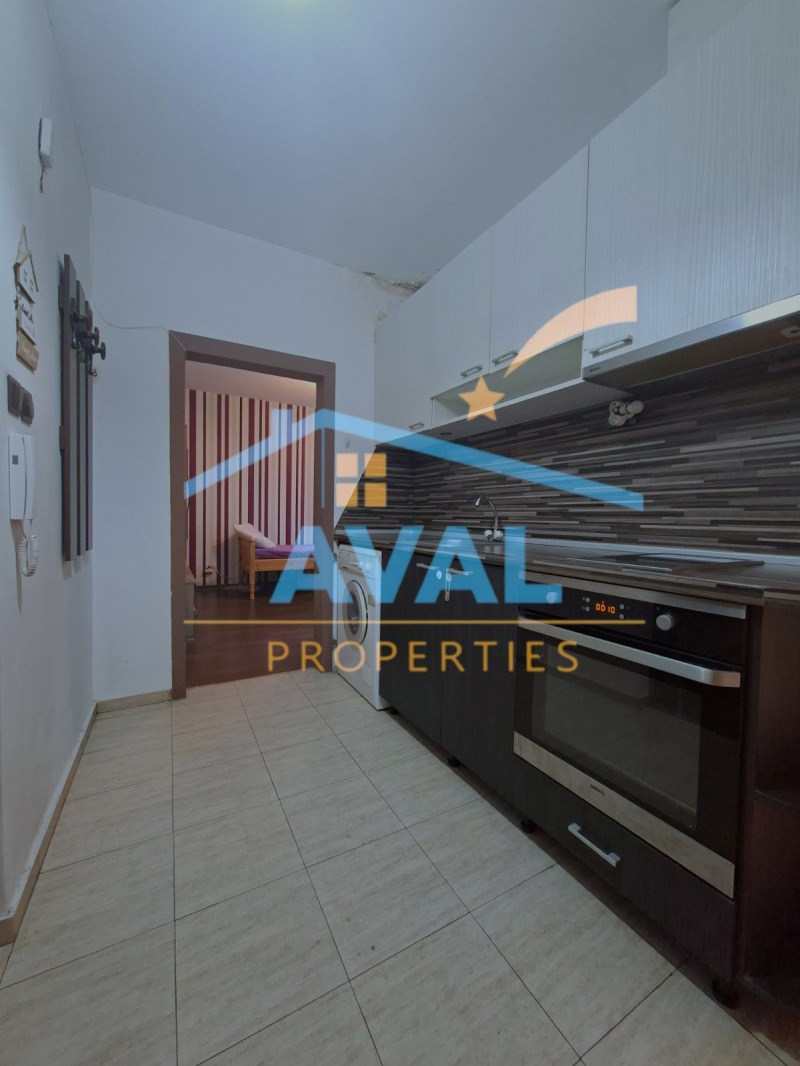 Продава 2-СТАЕН, гр. София, Света Троица, снимка 2 - Апартаменти - 52664687