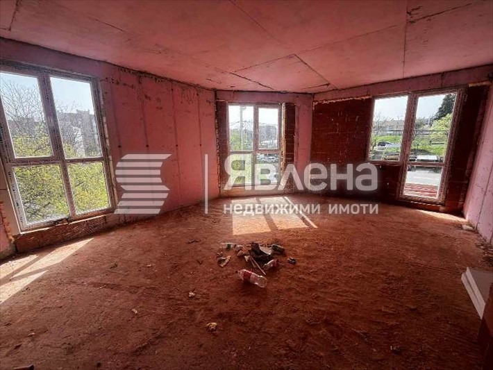 Продава  3-стаен, град Благоевград, Еленово 1 • 84 000 EUR • ID 74236282 — holmes.bg - [1] 