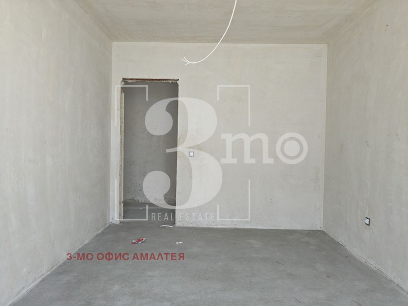 Te koop  2 slaapkamers Sofia , Ljulin 4 , 174 m² | 53771803 - afbeelding [15]