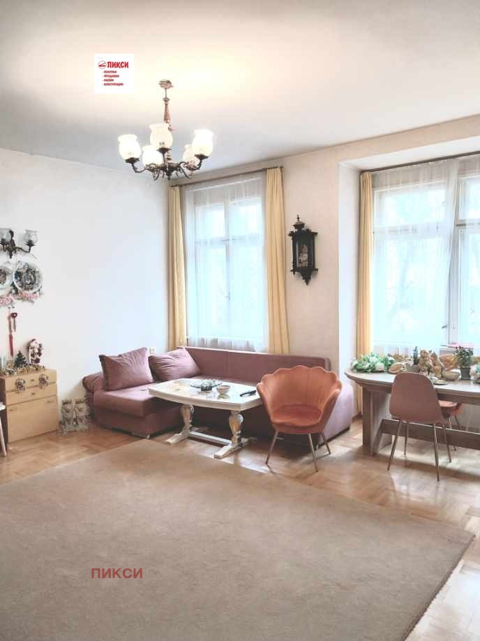 Продава 3-СТАЕН, гр. София, Център