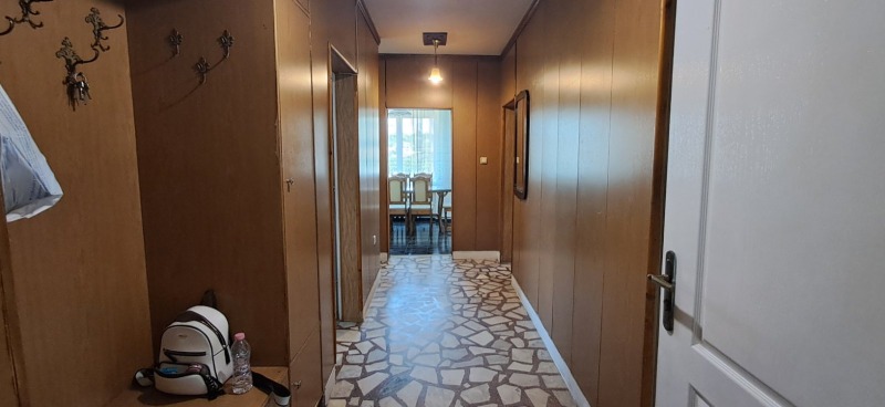 Продава  Многостаен град Шумен , Център , 120 кв.м | 88565334 - изображение [12]