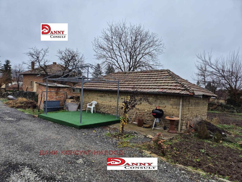 Продава КЪЩА, с. Михалци, област Велико Търново, снимка 6 - Къщи - 48207942