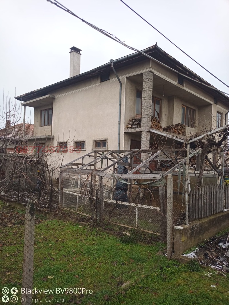 Продава КЪЩА, гр. Тутракан, област Силистра, снимка 3 - Къщи - 53232933