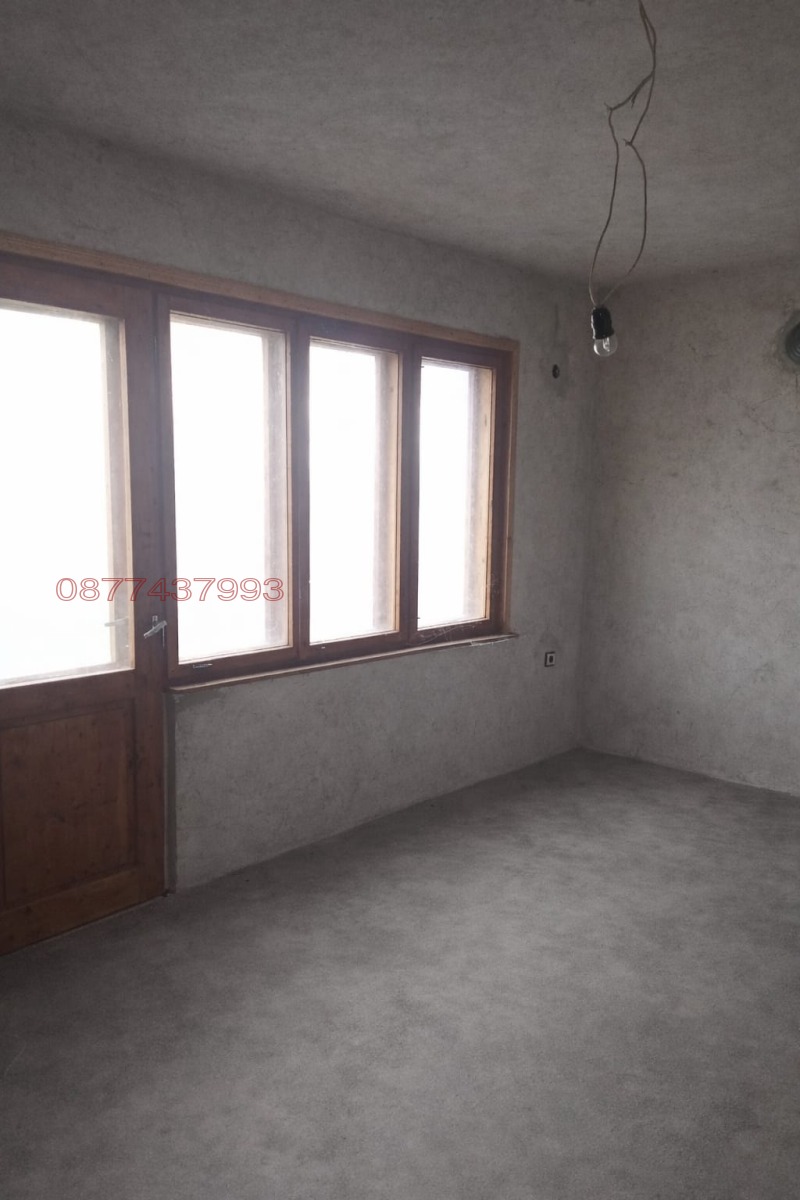 Продава КЪЩА, гр. Тутракан, област Силистра, снимка 8 - Къщи - 53232933