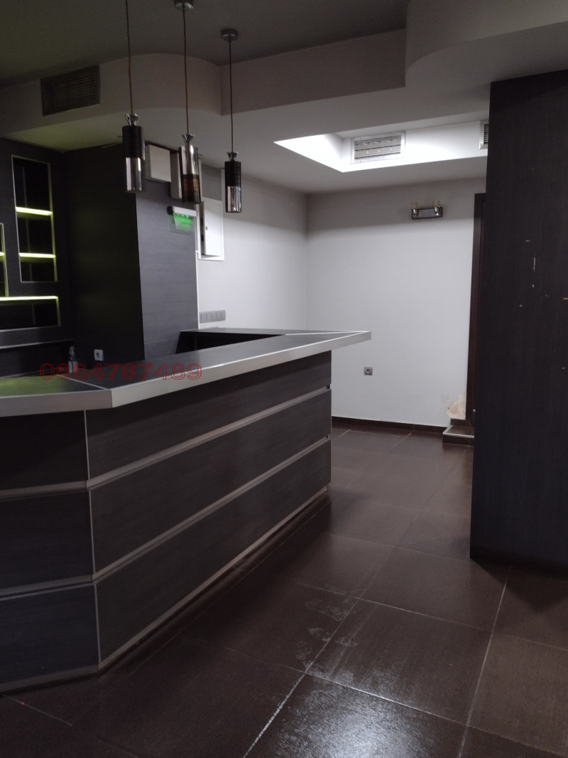 Продава ЗАВЕДЕНИЕ, гр. Плевен, Идеален център, снимка 6 - Заведения - 52634767