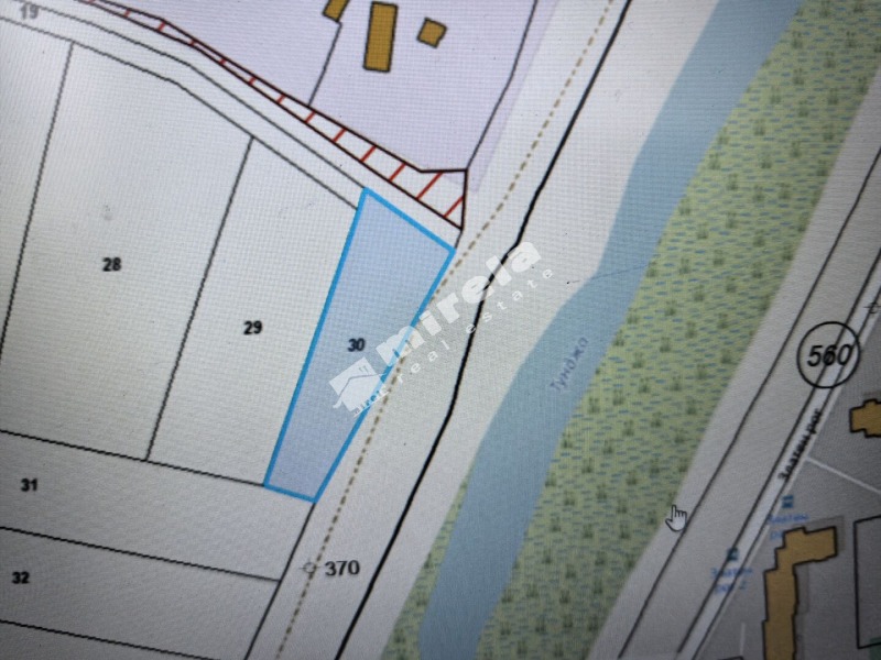 Na prodej  Spiknutí Jambol , Promišlena zona , 2011 m2 | 95099671