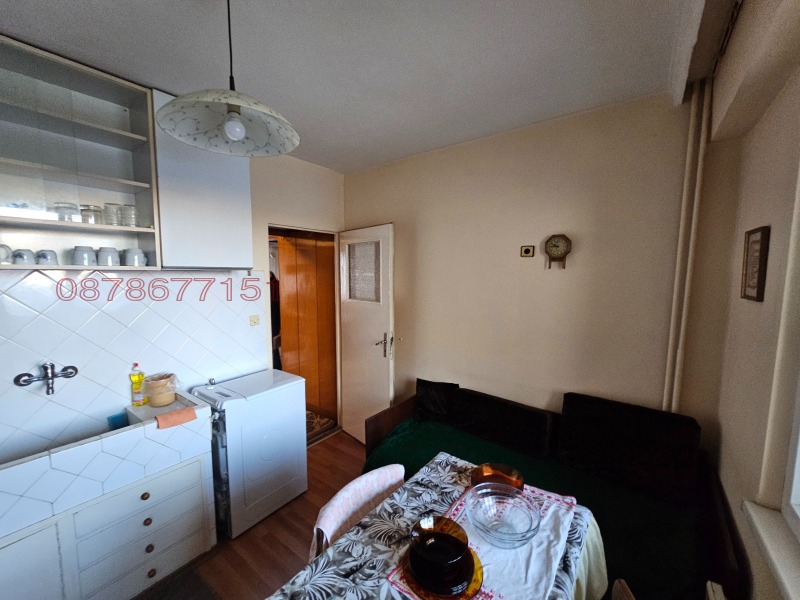 Продава 3-СТАЕН, гр. Русе, Чародейка - Юг, снимка 8 - Апартаменти - 52930725