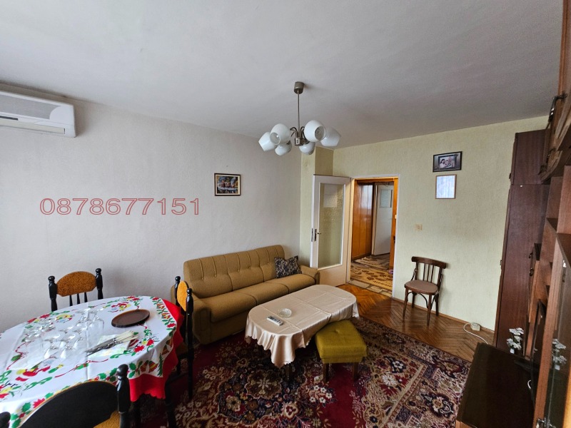 Продава 3-СТАЕН, гр. Русе, Чародейка - Юг, снимка 2 - Апартаменти - 52930725