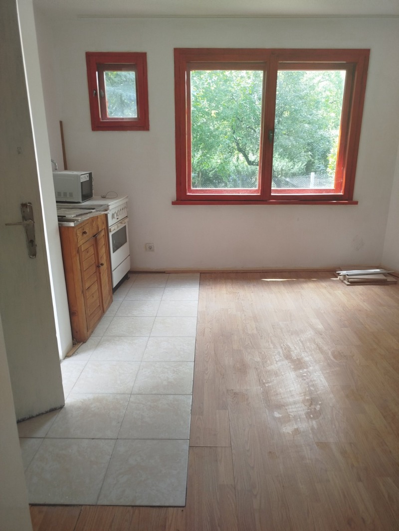 Til salg  Hus Sofia , Bankya , 140 kvm | 10823742 - billede [5]