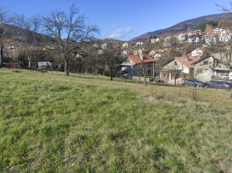 À venda  Trama região Sófia , Svoge , 630 m² | 62111355