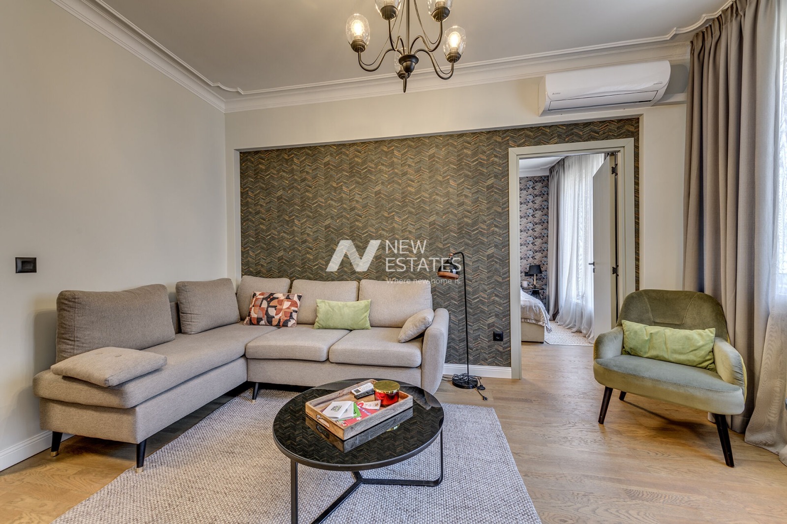 Продава 3-СТАЕН, гр. София, Център, снимка 2 - Апартаменти - 54970775