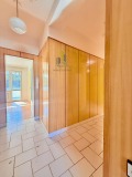 Продава 4-СТАЕН, град Добрич, Център • 230000 лв. / 117597.13 € • 13608302 7