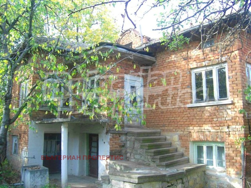 Продава КЪЩА в област Търговище, с. Осиково - 70 кв.м / 8 700 € » 17 015.72 лв., БЪЛГЕРИАН ПРОПЕРТИС