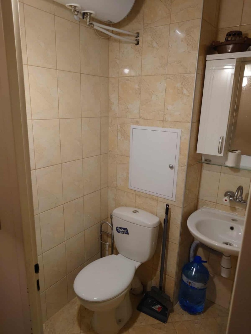 Продава  1-стаен град Плевен , Широк център , 45 кв.м | 71376512 - изображение [8]