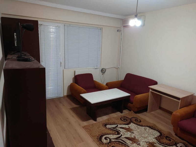 Продава  1-стаен град Плевен , Широк център , 45 кв.м | 71376512 - изображение [6]