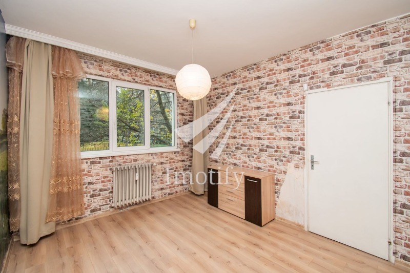 Продава 3-СТАЕН, гр. София, Иван Вазов, снимка 6 - Апартаменти - 52521050