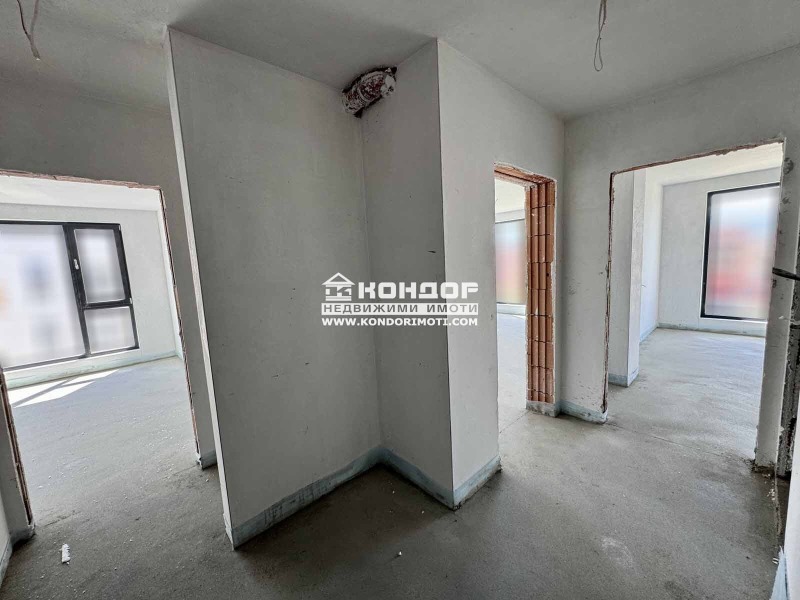 Продава  4-стаен град Пловдив , Остромила , 184 кв.м | 75409038 - изображение [4]