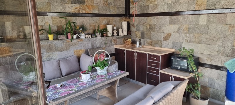 Προς πώληση  σπίτι Ραζγραδ , Βαροτσ , 220 τ.μ | 99354612 - εικόνα [3]