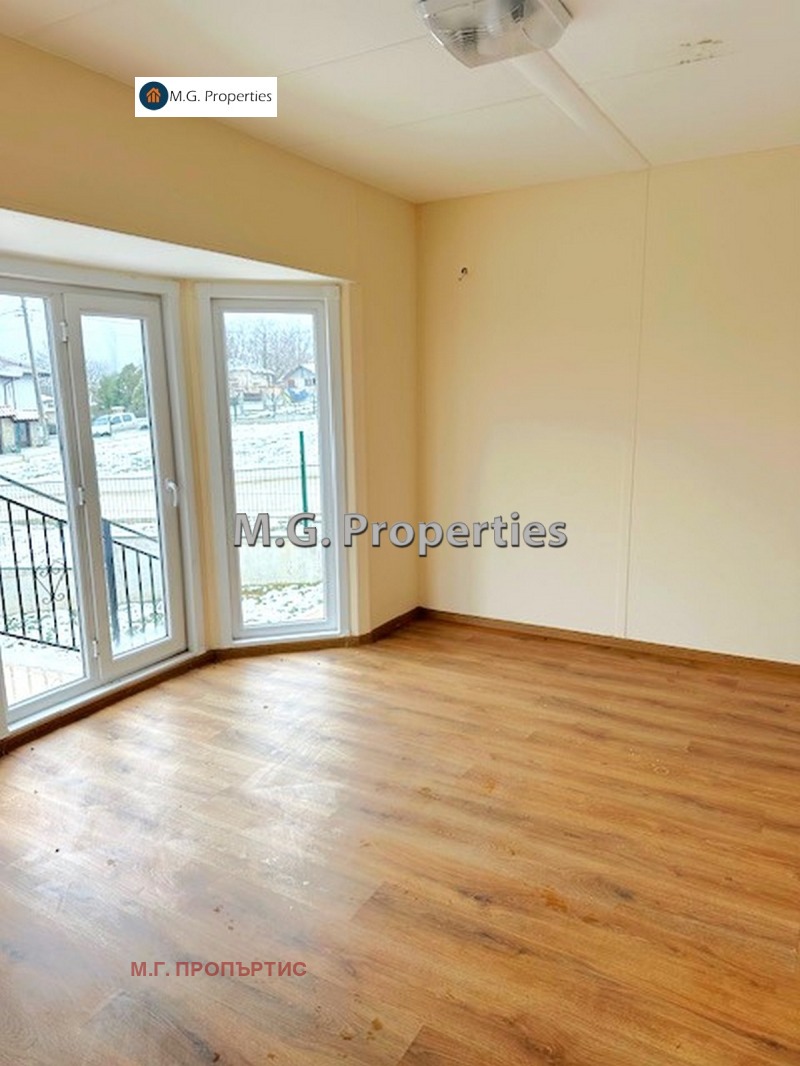 Продава КЪЩА, с. Чайка, област Варна, снимка 3 - Къщи - 51645552