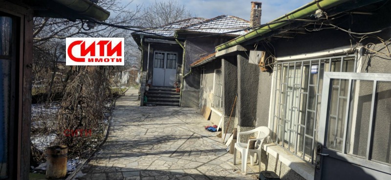 Продава КЪЩА, с. Черна гора, област Стара Загора