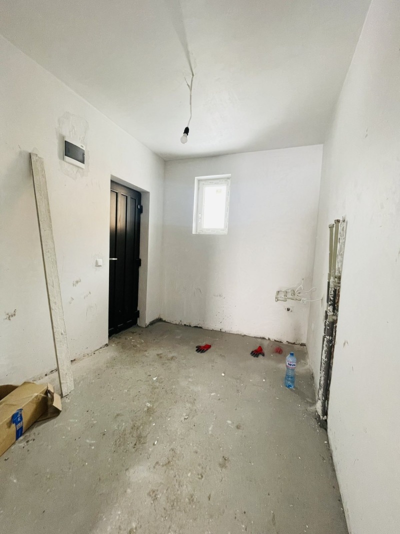 Продава КЪЩА, гр. Божурище, област София област, снимка 6 - Къщи - 53203671