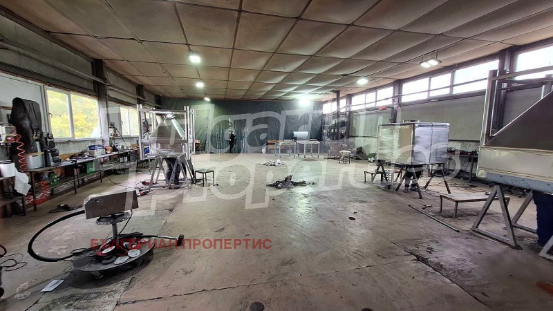 Na prodej  Průmyslová budova oblast Plovdiv , Dalgo pole , 1250 m2 | 28424720 - obraz [13]