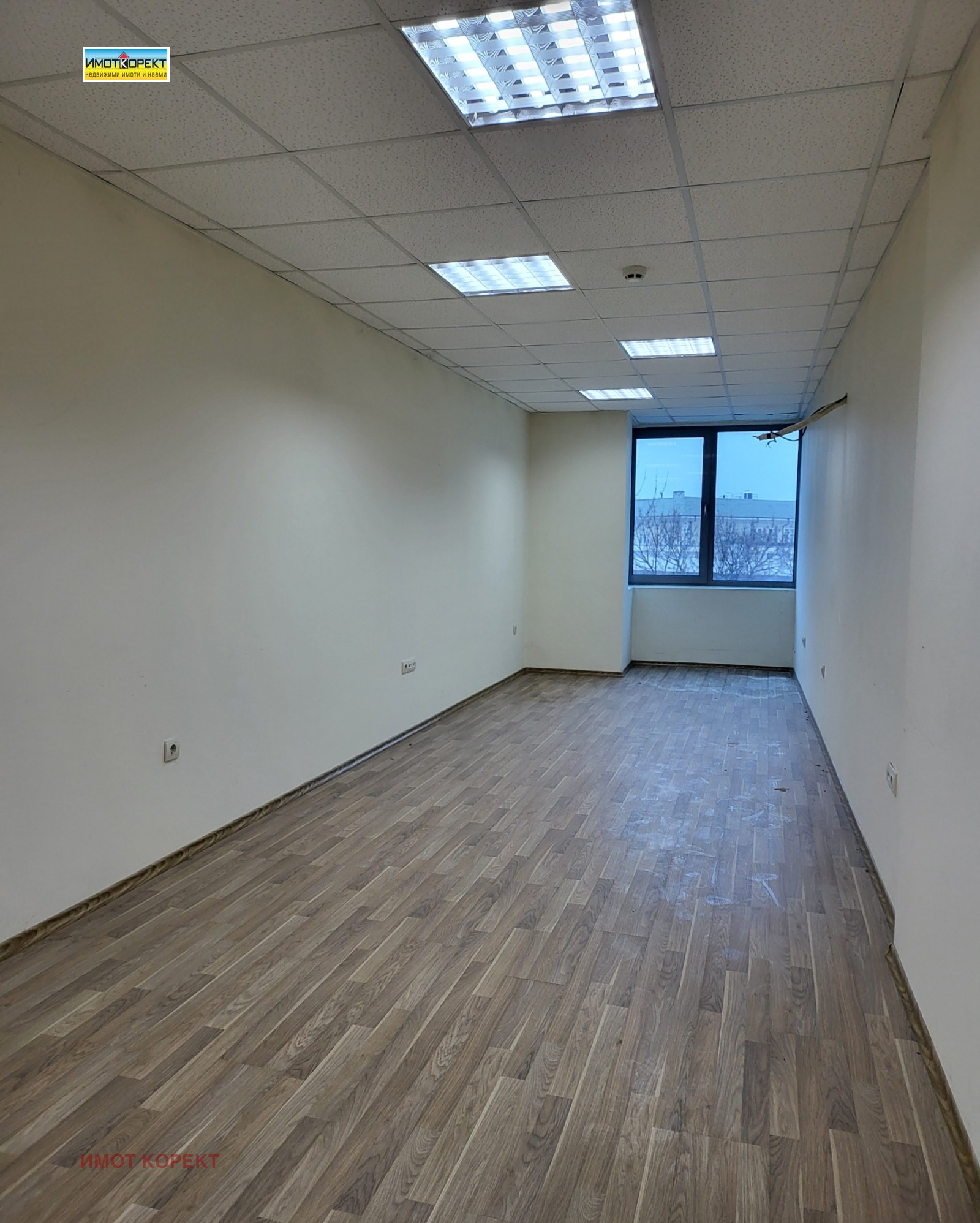 Продава ОФИС, гр. Пазарджик, Идеален център, снимка 4 - Офиси - 53497852