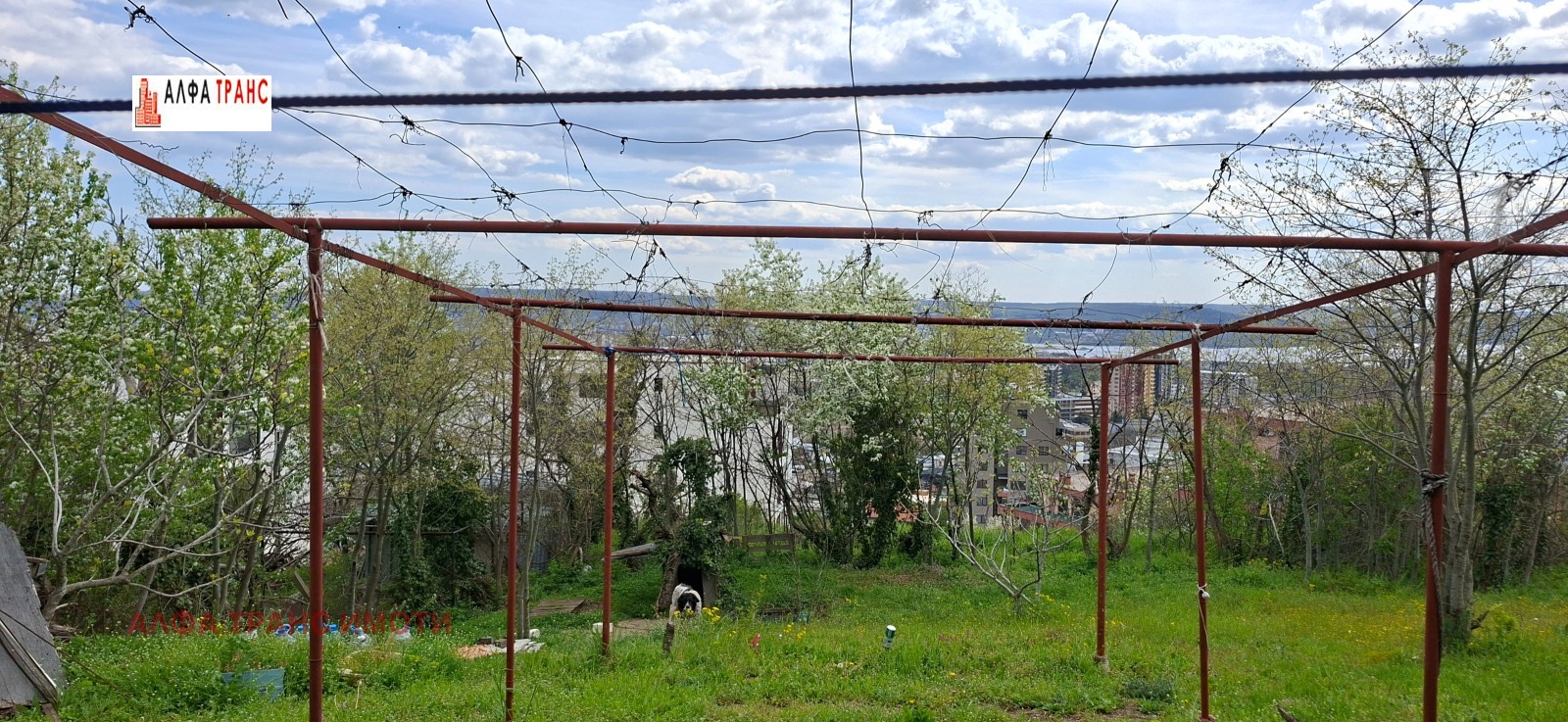Продава ЕТАЖ ОТ КЪЩА, гр. Варна, м-т Пчелина, снимка 2 - Етаж от къща - 54554026