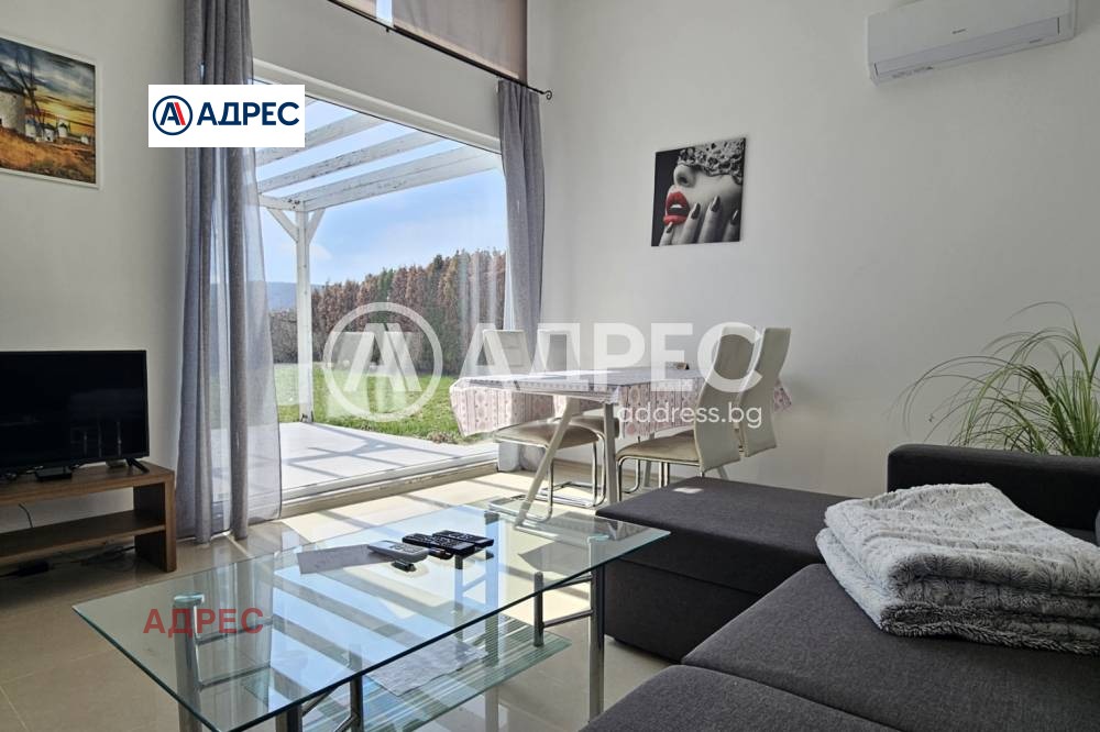 Продава КЪЩА, с. Рогачево, област Добрич, снимка 2 - Къщи - 54116912