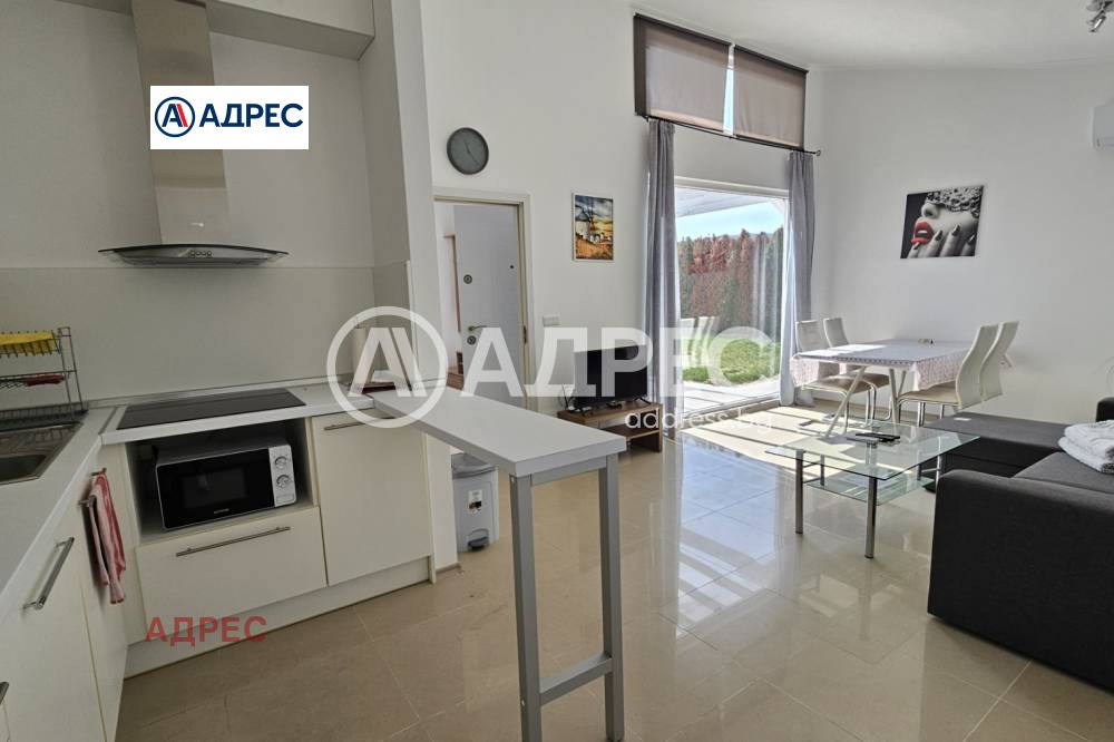 Продава КЪЩА, с. Рогачево, област Добрич, снимка 3 - Къщи - 54116912