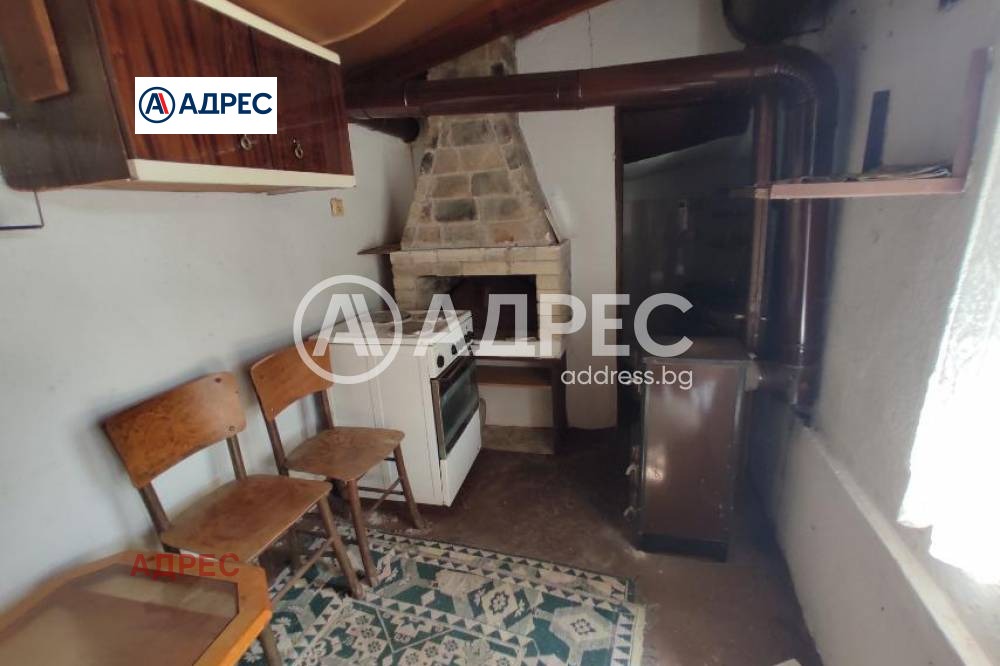 Продава КЪЩА, с. Кичево, област Варна, снимка 12 - Къщи - 55654954