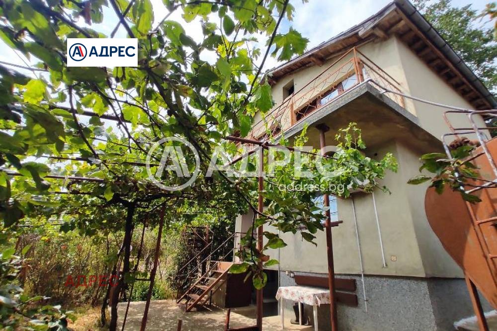 Продава КЪЩА, с. Кичево, област Варна, снимка 3 - Къщи - 55654954