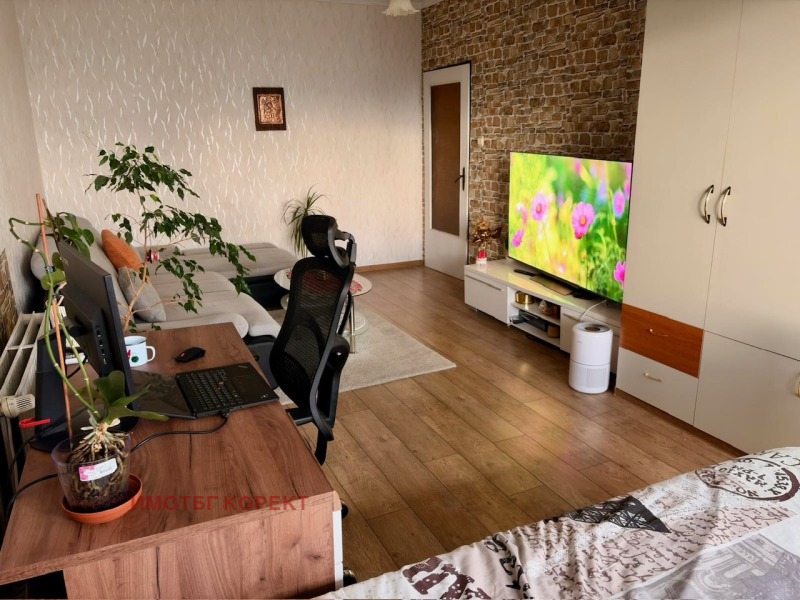 Продава 3-СТАЕН, гр. София, Младост 1А, снимка 2 - Апартаменти - 52928395