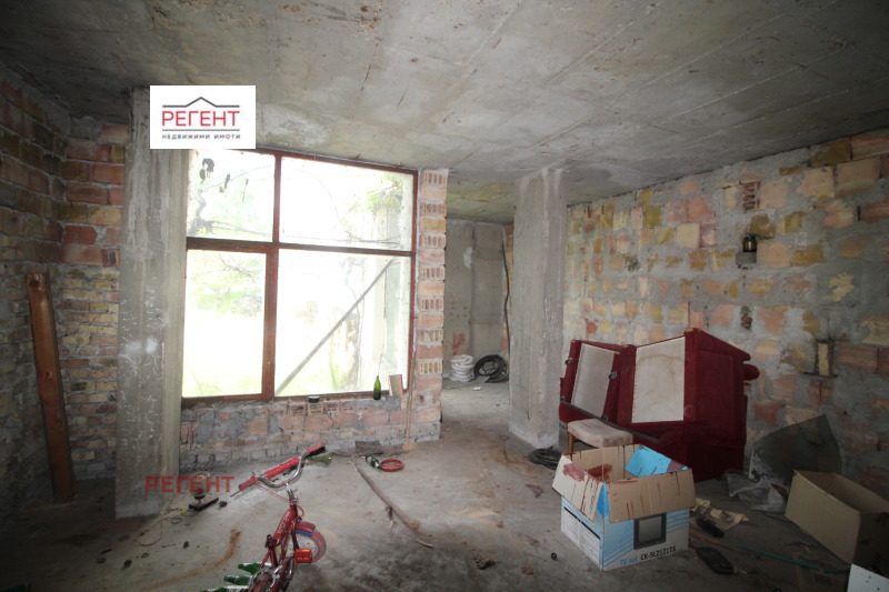 Till salu  affär region Gabrovo , Trjavna , 68 kvm | 55022978