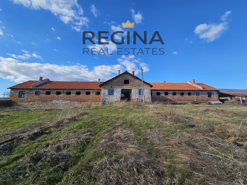 À venda  Construção industrial região Plovdiv , Krastevitch , 611 m² | 16796405