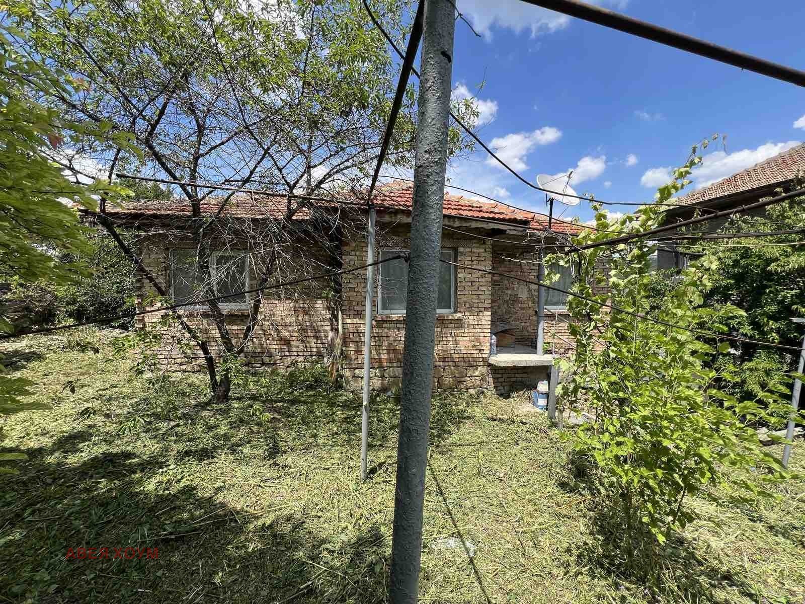 Продава КЪЩА, гр. Провадия, област Варна, снимка 11 - Къщи - 54946237