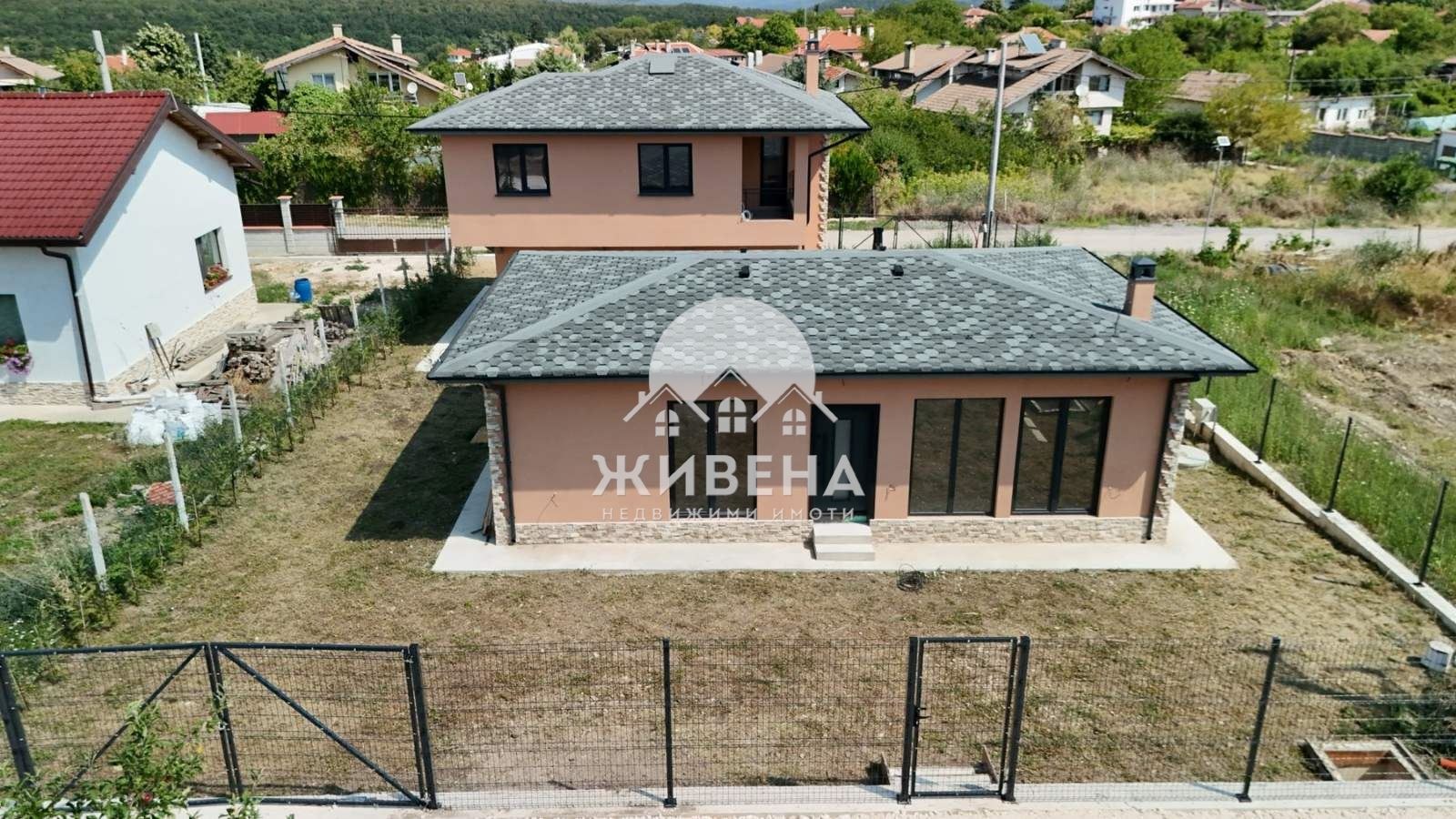 Продава КЪЩА, с. Яребична, област Варна