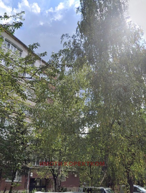 Продава 2-СТАЕН, гр. София, Гоце Делчев