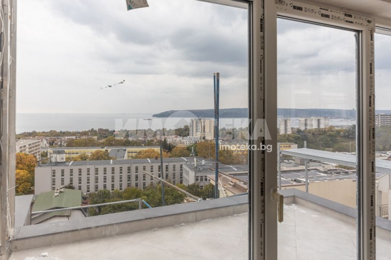Продается  2 спальни Варна , Бриз , 111 кв.м | 74235054